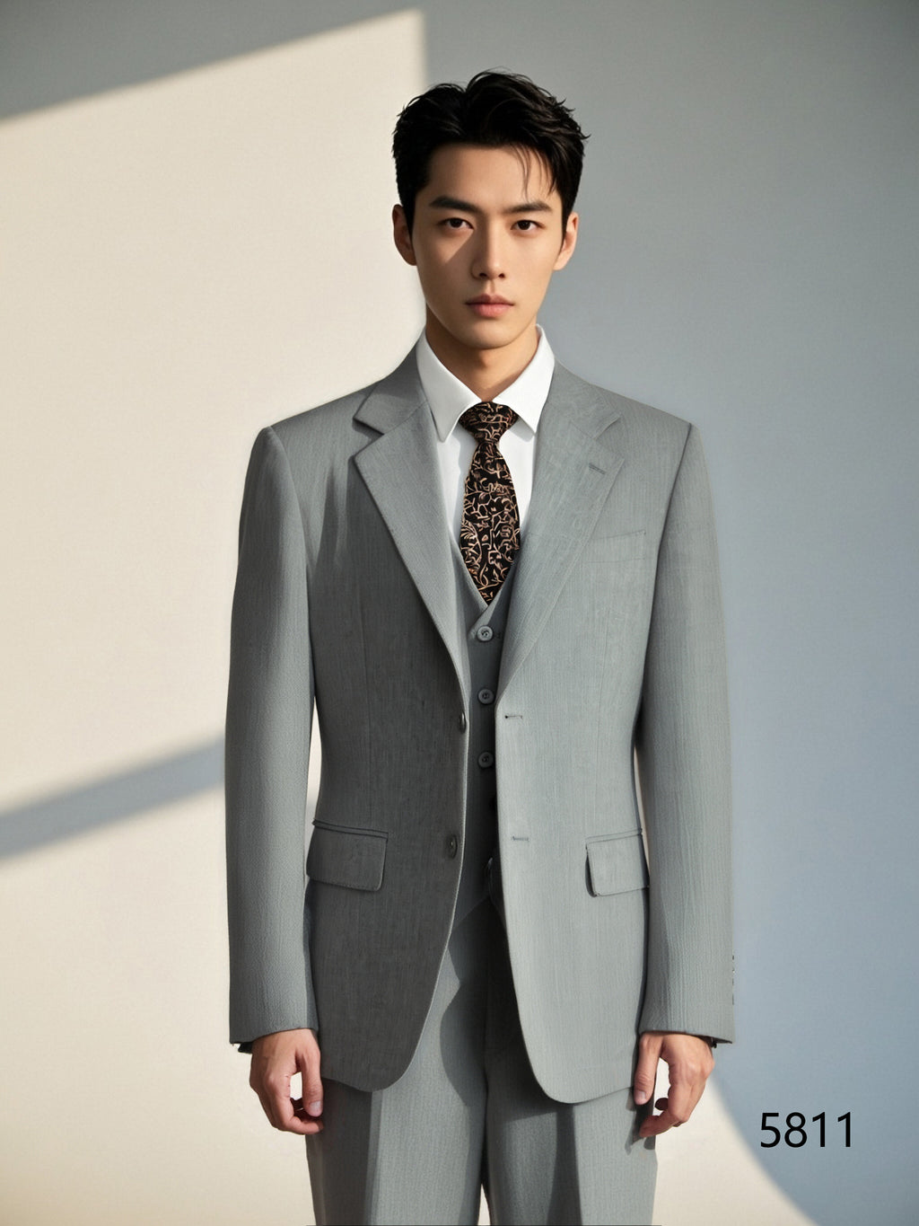 Light Grey Wool 3-Piece Wedding Suit | Tailored Groom & Groomsmen Attire