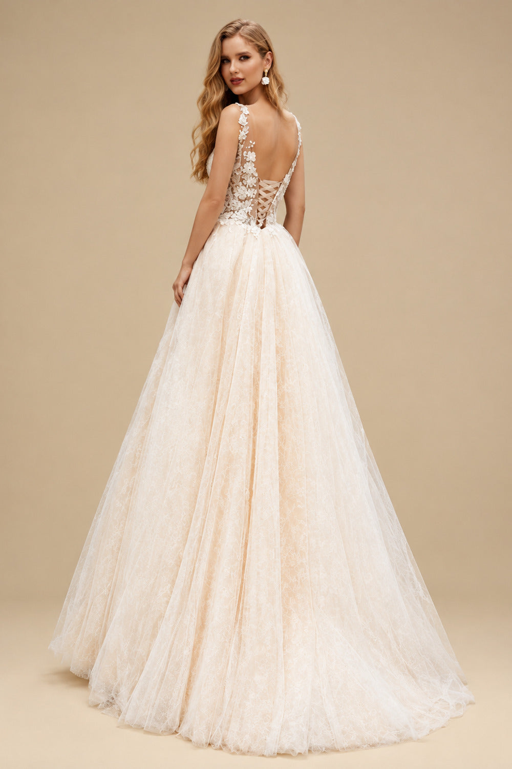 Rutipo As Picture Ball-Gown/Princess V Neck Tulle Lace Sweep Train Wedding Dresses With Lace