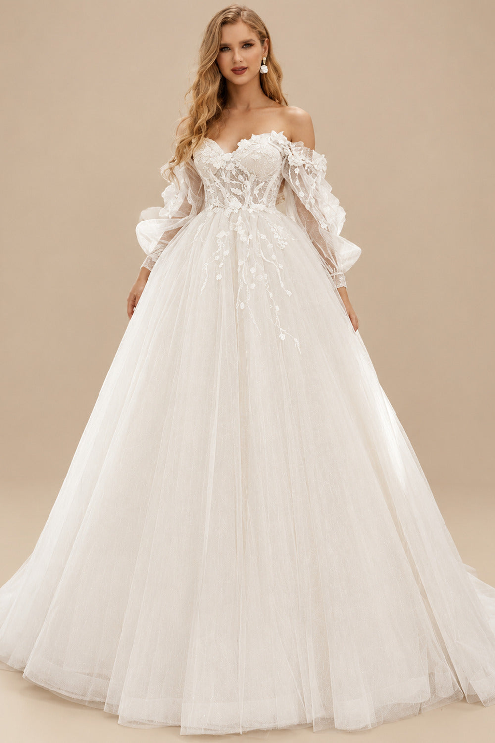 Rutipo Ivory Ball-Gown/Princess Sweetheart Tulle Lace Sweep Train Wedding Dresses With Lace