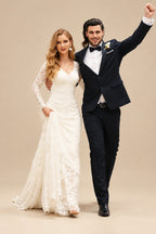 Rutipo Ivory Sheath/Column V-Neck Tulle Lace Court Train Wedding Dresses With Lace