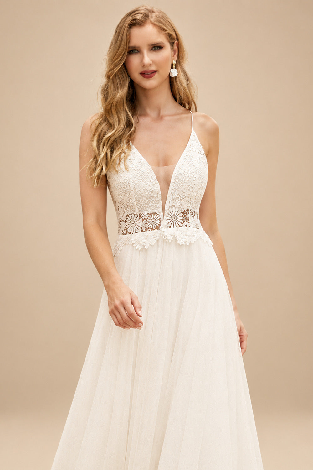 Rutipo Ivory A-Line V-Neck Sleeveless Chiffon Lace Sweep Train Wedding Dresses WIth Lace Split Front