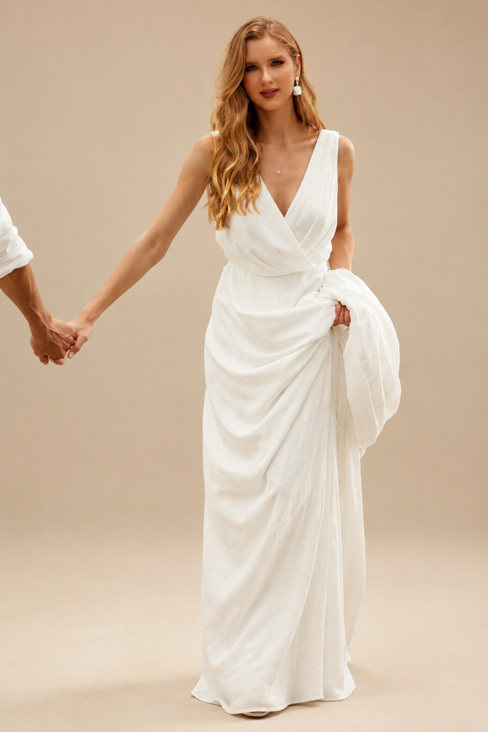 Rutipo Ivory A-Line V-Neck Sleeveless Chiffon Lace Sweep Train Wedding Dress