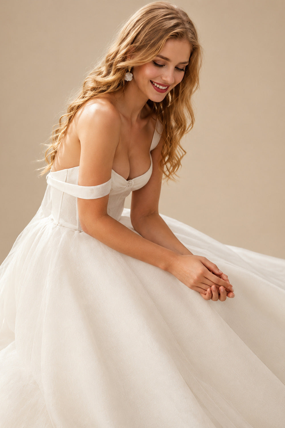 Rutipo Ivory Sweet&Flow A-Line Sweetheart Tulle Wedding Dress With Beading