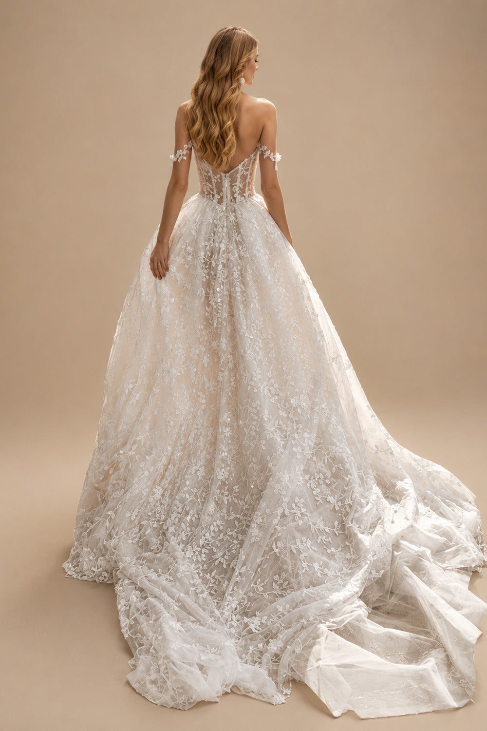 Rutipo As Picture Ball-Gown/Princess Sweetheart Sweep Train Lace Wedding Dress With Detachable Sleeve