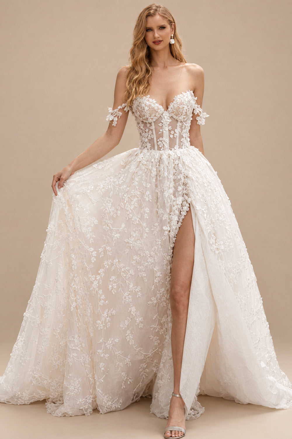 Rutipo As Picture Ball-Gown/Princess Sweetheart Sweep Train Lace Wedding Dress With Detachable Sleeve