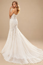 Rutipo Ivory Trumpet/Mermaid Sweetheart Court Train Lace Wedding Dress