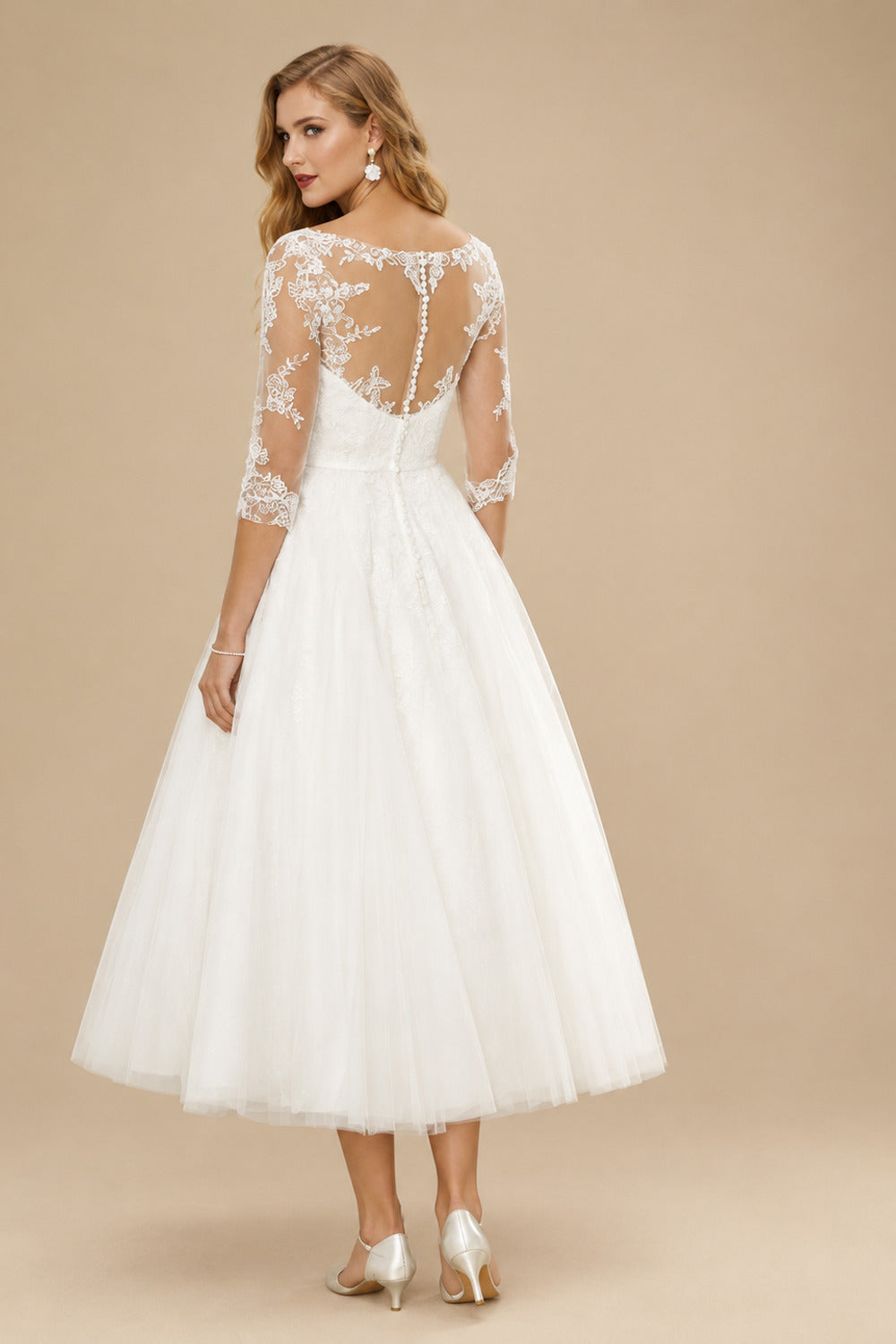 Rutipo Ivory Tea-Length Ball-Gown Lace Wedding Dresses With 3/4 Sleeves