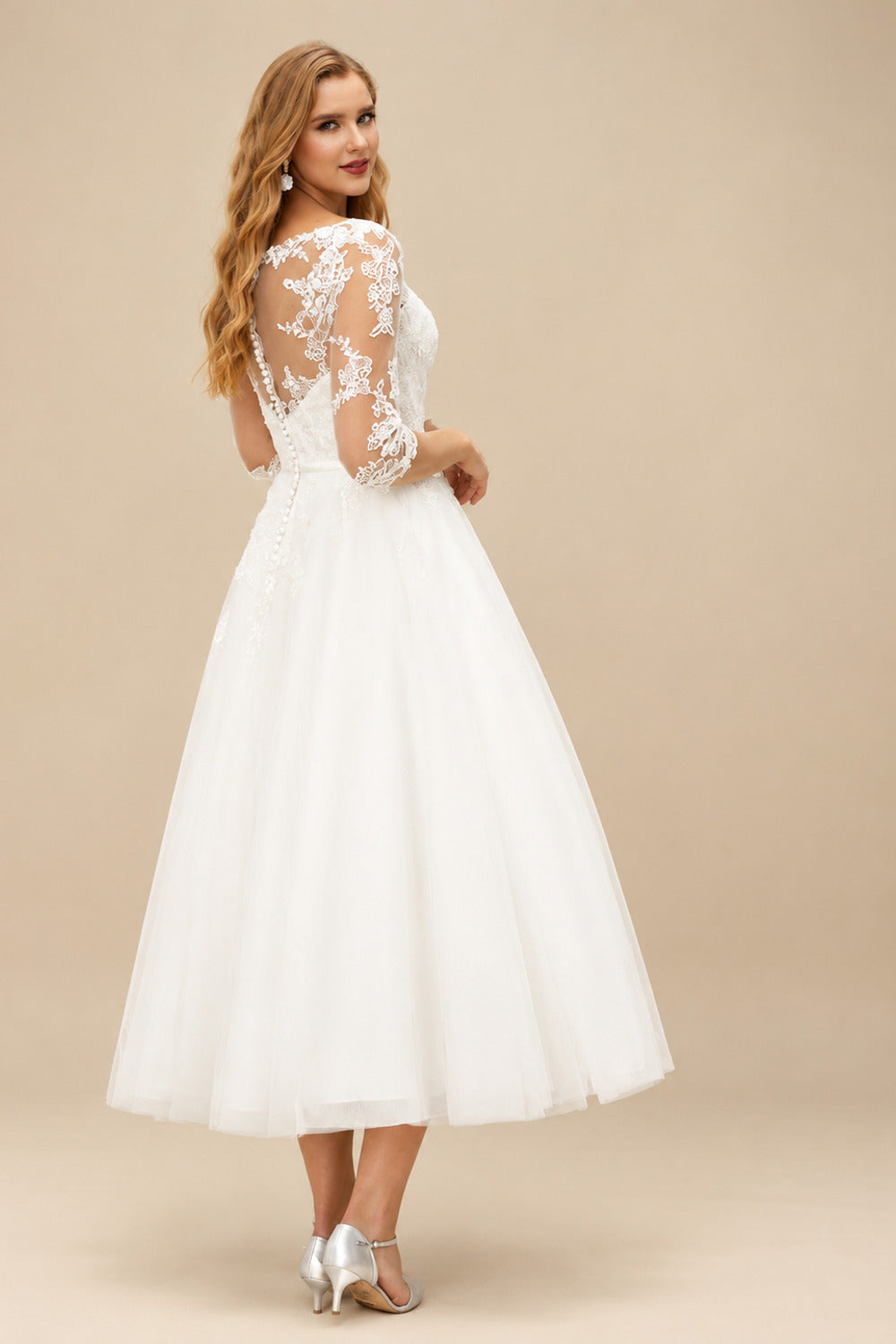 Rutipo Ivory Tea-Length Ball-Gown Lace Wedding Dresses With 3/4 Sleeves