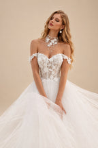 Rutipo Ivory Boho Lace Princess Off-The-Shoulder Wedding Dresses With Tulle