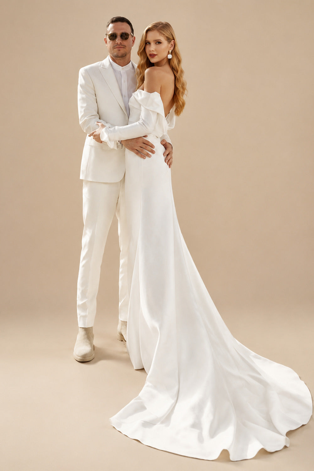 Rutipo Ivory Long Sleeves Silk Like Satin Sweep Train Wedding Dress