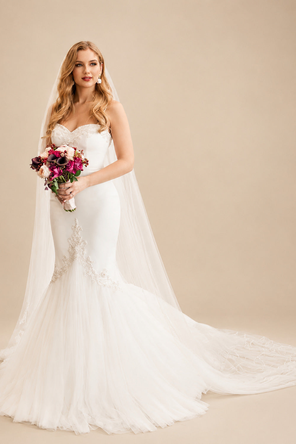 Rutipo Ivory Classic Mermaid Sweetheart Wedding Dresses With Beading