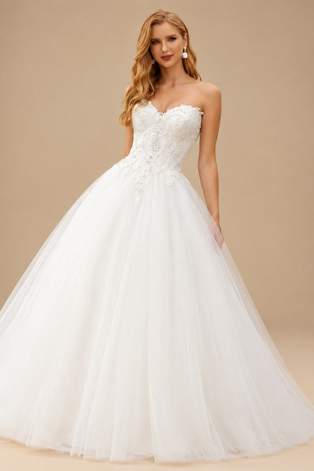 Rutipo Ivory Ball-Gown Sweetheart Lace/Tulle Wedding Dresses With Cascading Ruffles