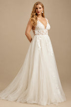 Rutipo Ivory A-Line V-Neck Vintage Backless Tulle Wedding Dresses With Appliques Lace