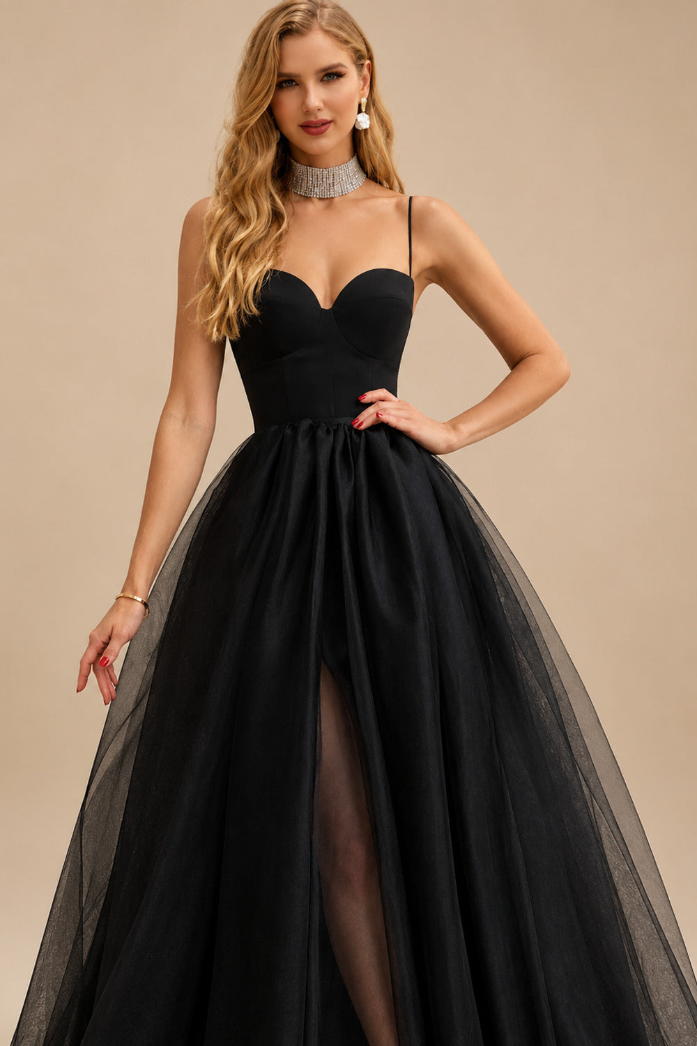Rutipo Black A-Line Sweetheart Little White Tulle Wedding Dresses With Split Front
