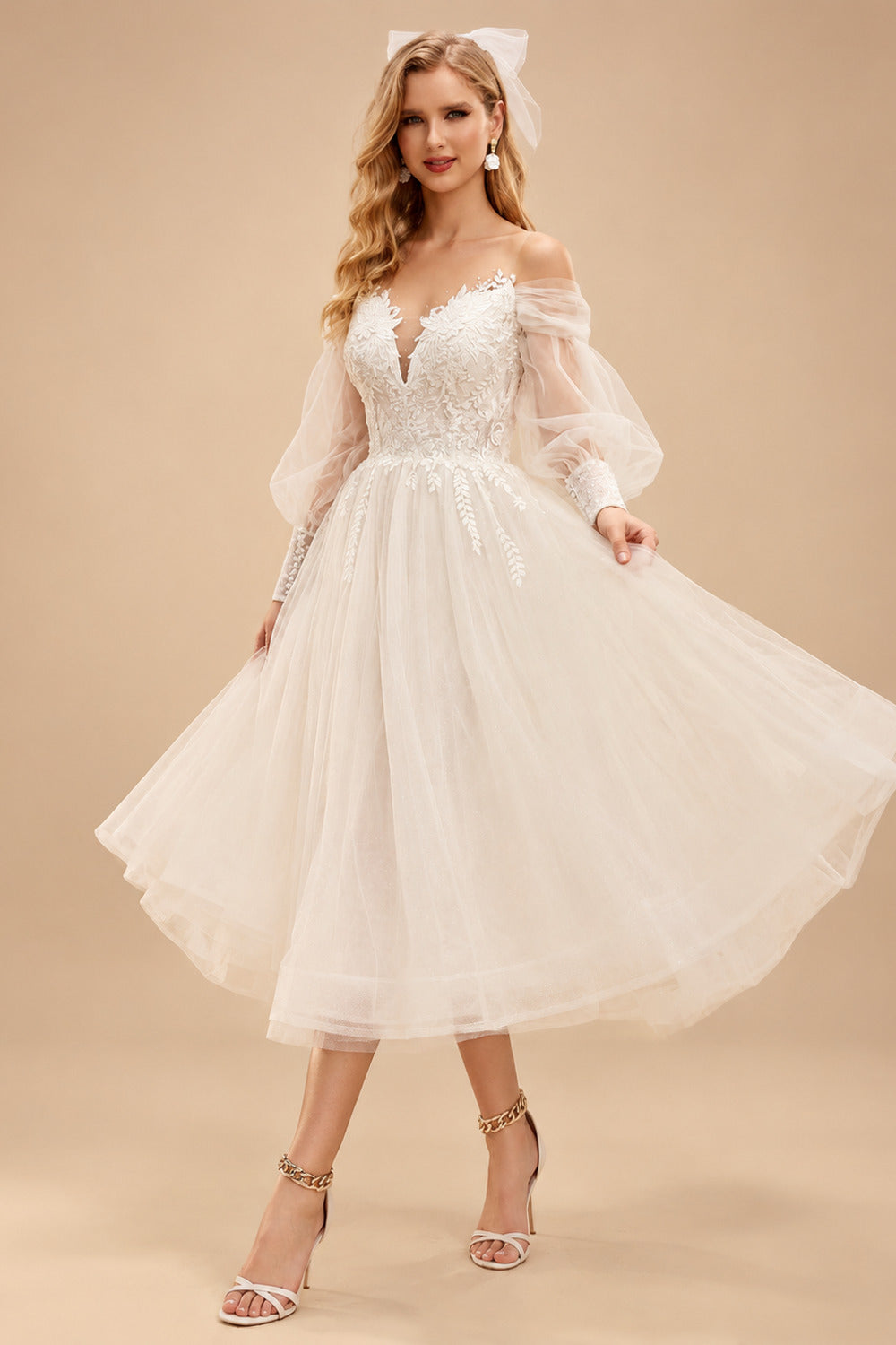 Rutipo Ivory A-Line Sweetheart Long Sleeves Elegant Tulle Wedding Dresses With Appliques Lace