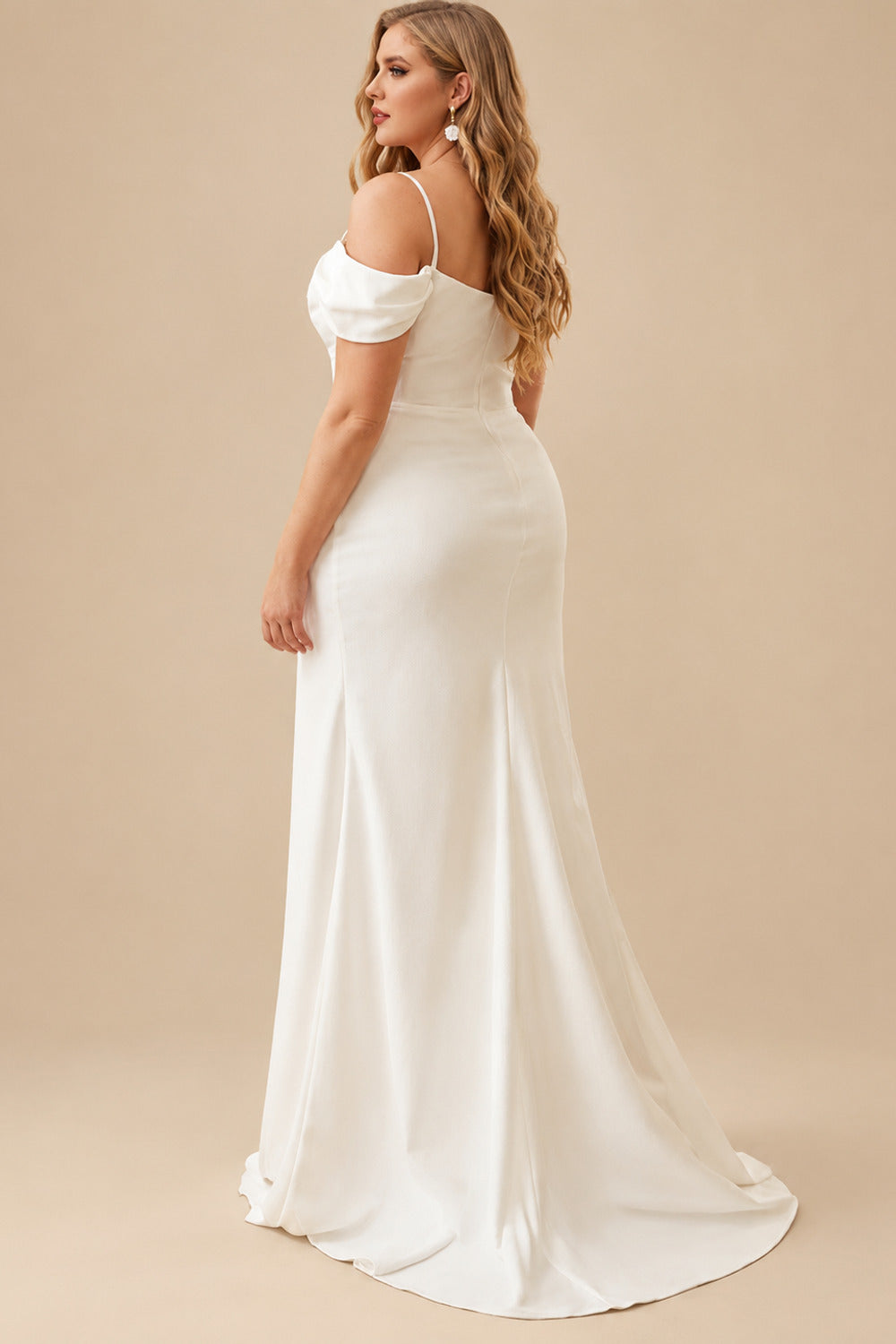 Rutipo Ivory Curve Sheath/Column Sweetheart Satin Wedding Dresses With Sleeveless Split Front