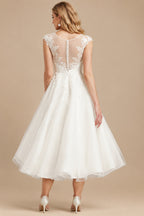 Rutipo Ivory A-Line Illusion Neck Vintage Tulle Wedding Dresses With Appliques Lace
