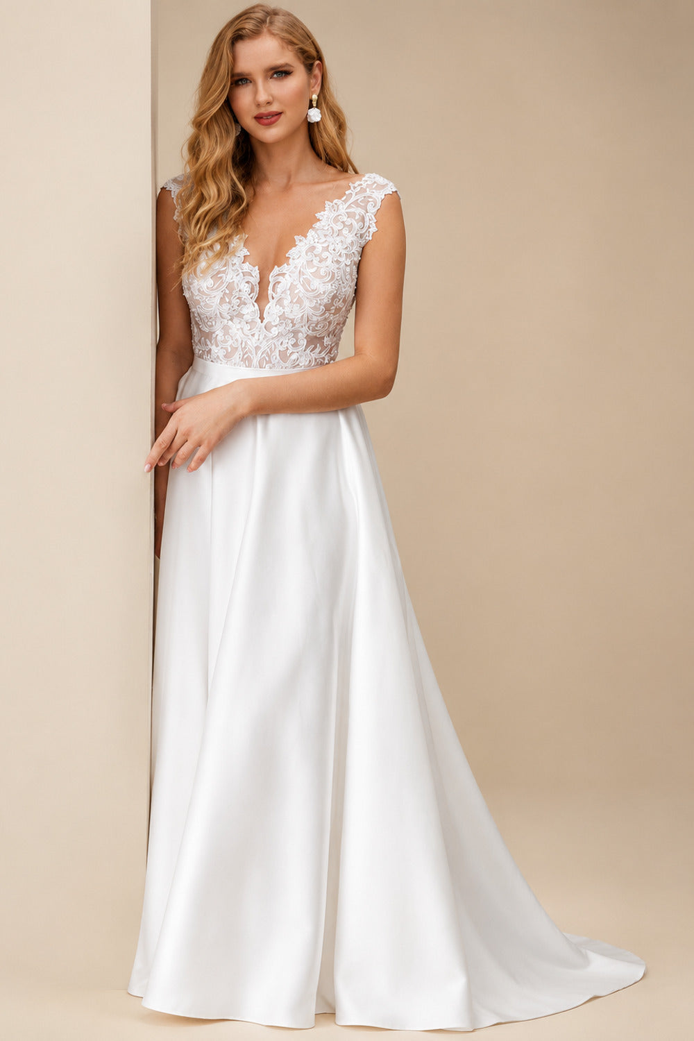 Rutipo As Picture A-Line V-Neck Sleeveless Elegant Lace/Satin Wedding Dresses