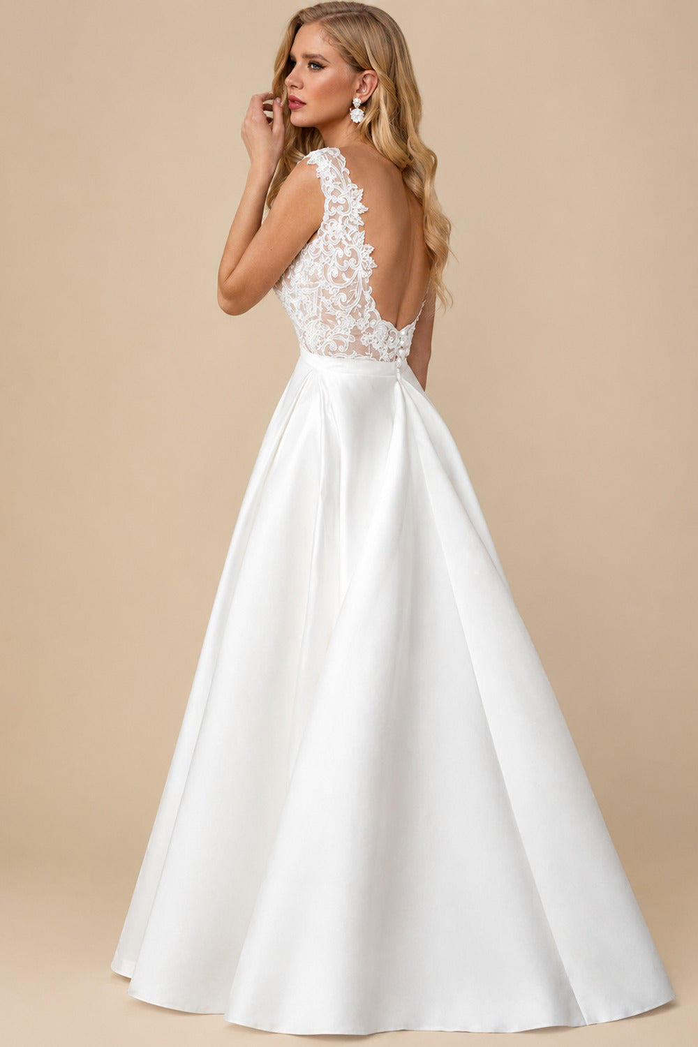 Rutipo As Picture A-Line V-Neck Sleeveless Elegant Lace/Satin Wedding Dresses