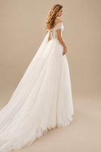 Rutipo Ivory Boho A-Line Off-The-Shoulder Tulle Wedding Dresses With Sequins