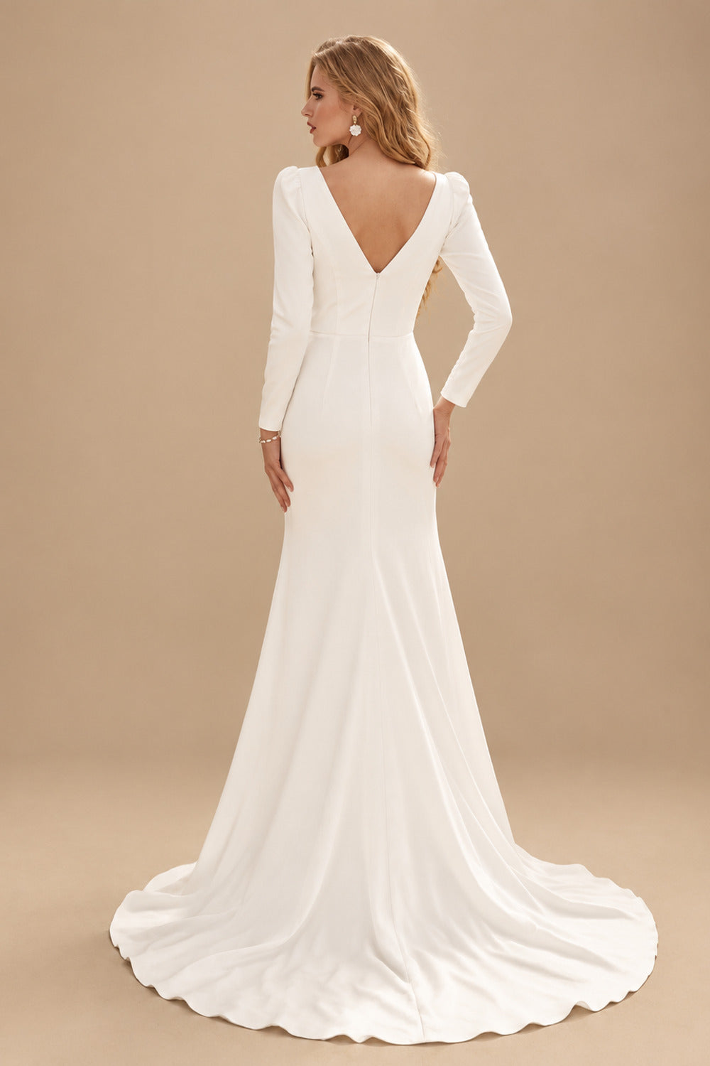 Rutipo Ivory Minimalist V-Neck Long Sleeves Slit Wedding Dresses With Sheath/Column