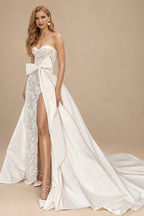 Rutipo Ivory Boho Lace Sweetheart Slit Wedding Dresses With Detachable Train