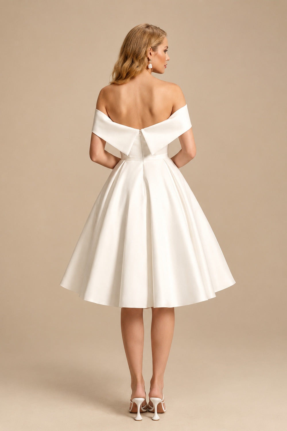 Rutipo Ivory Elegant A-Line Sleeveless Short/Mini Tulle Wedding Dresses