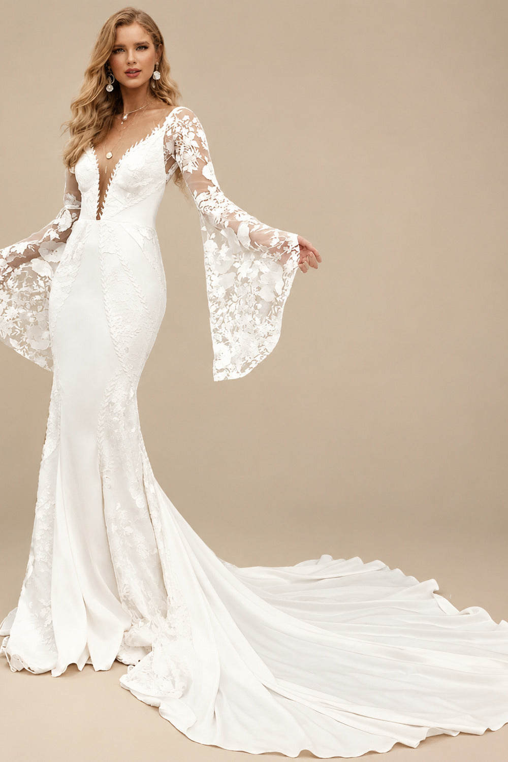 Rutipo Ivory Beach/Boho V-Neck Long Sleeves Court Train Lace Wedding Dresses
