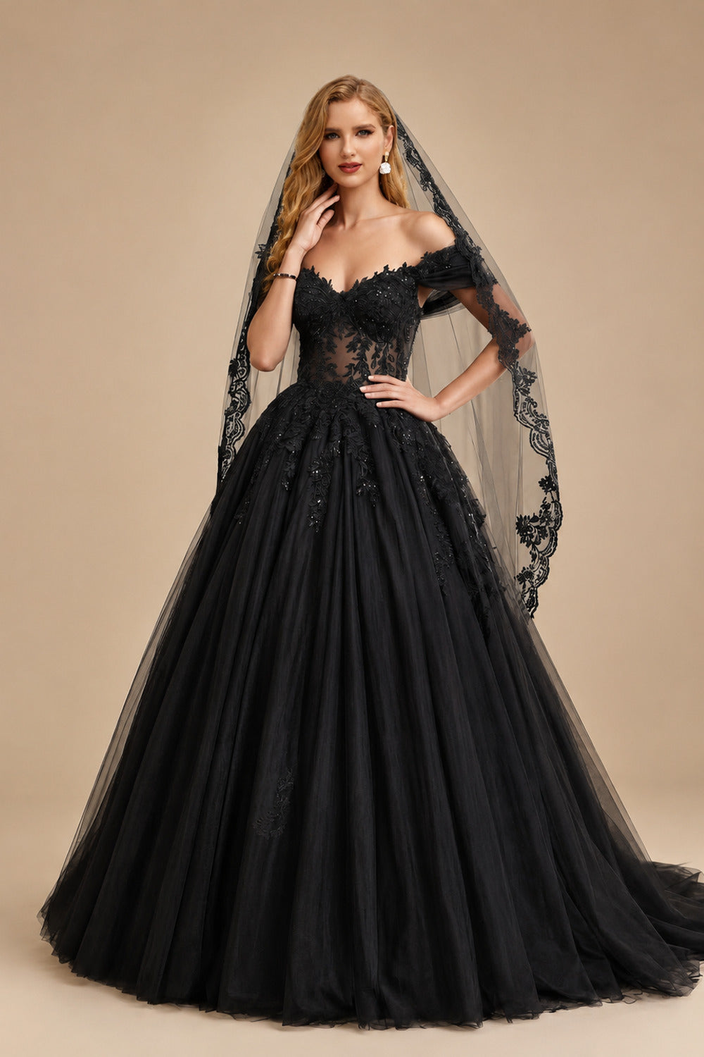 Rutipo Black Ball-Gown Off-The-Shoulder Short Sleeves Lace/Tulle Wedding Dresses