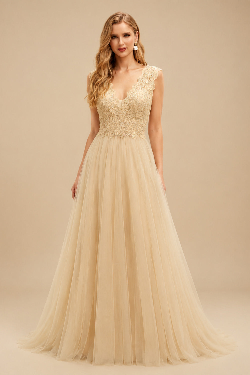 Rutipo Champagne A-Line V-Neck Sleeveless Sweep Train Lace Wedding Dresses