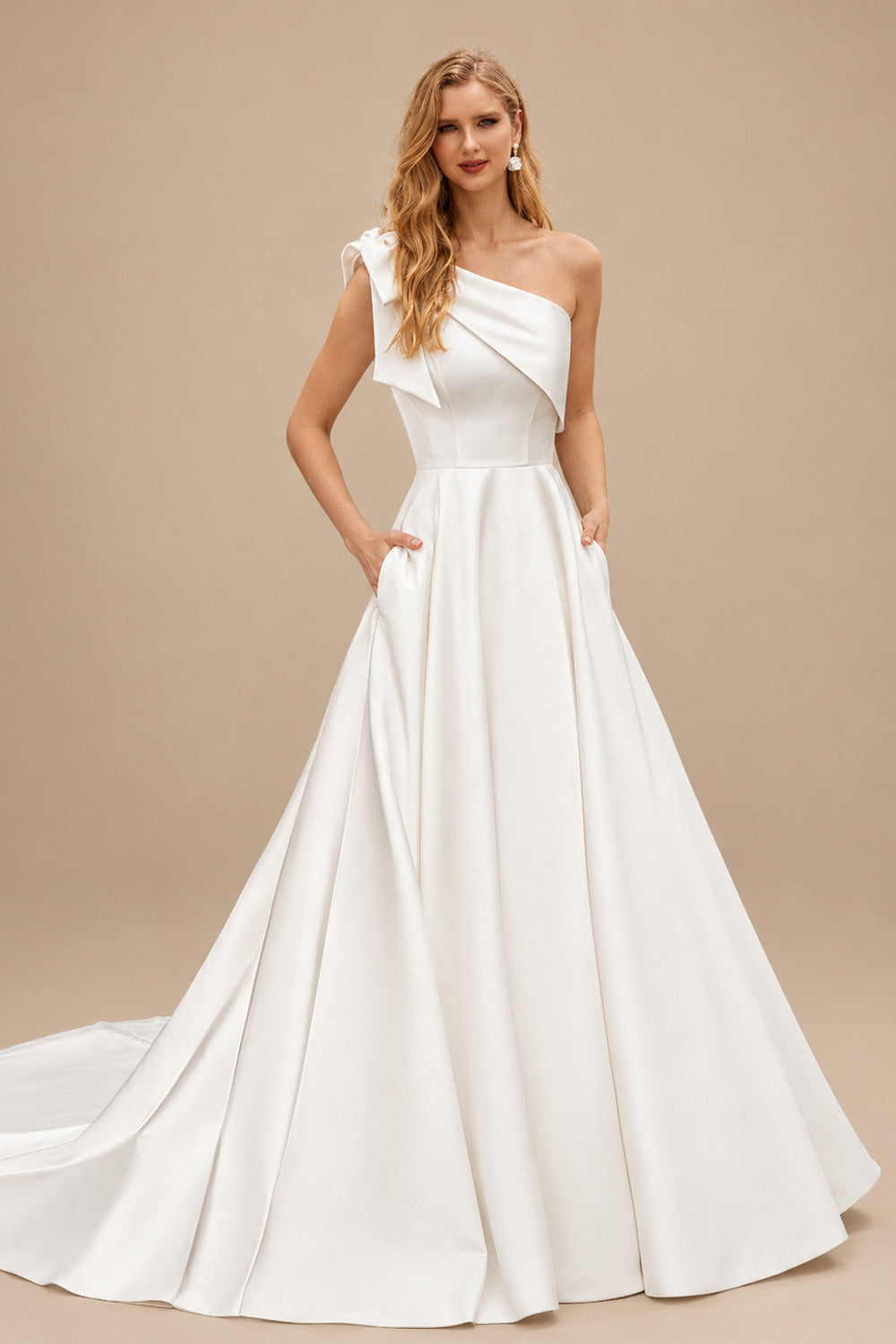 Rutipo Ivory One-Shoulder Sleeveless Sweep Train Satin Wedding Dresses With Bow(s)