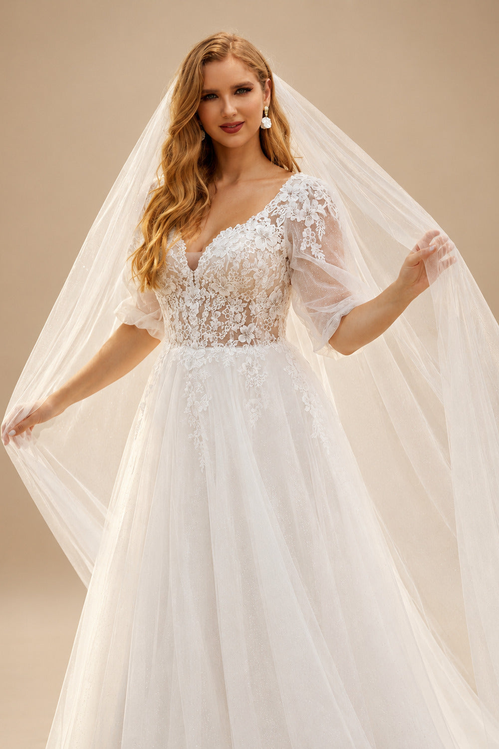Rutipo White Ball-Gown V-Neck 1/2 Sleeves Lace/Tulle Wedding Dresses With Sequins/Appliques Lace