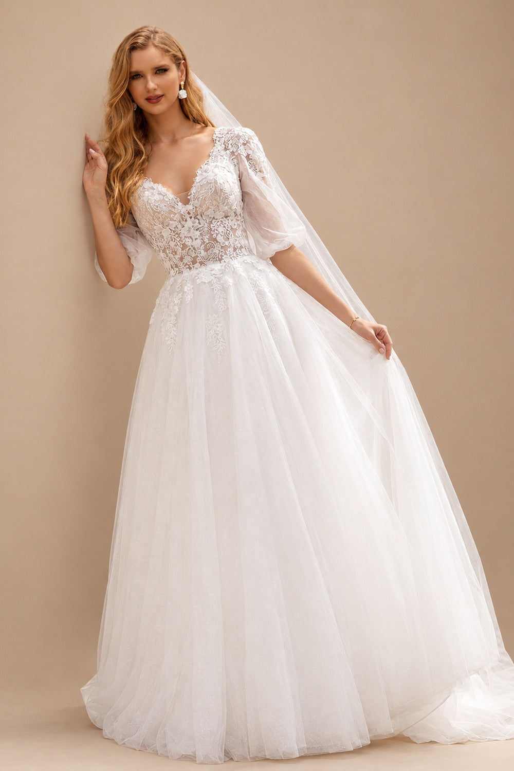 Rutipo White Ball-Gown V-Neck 1/2 Sleeves Lace/Tulle Wedding Dresses With Sequins/Appliques Lace