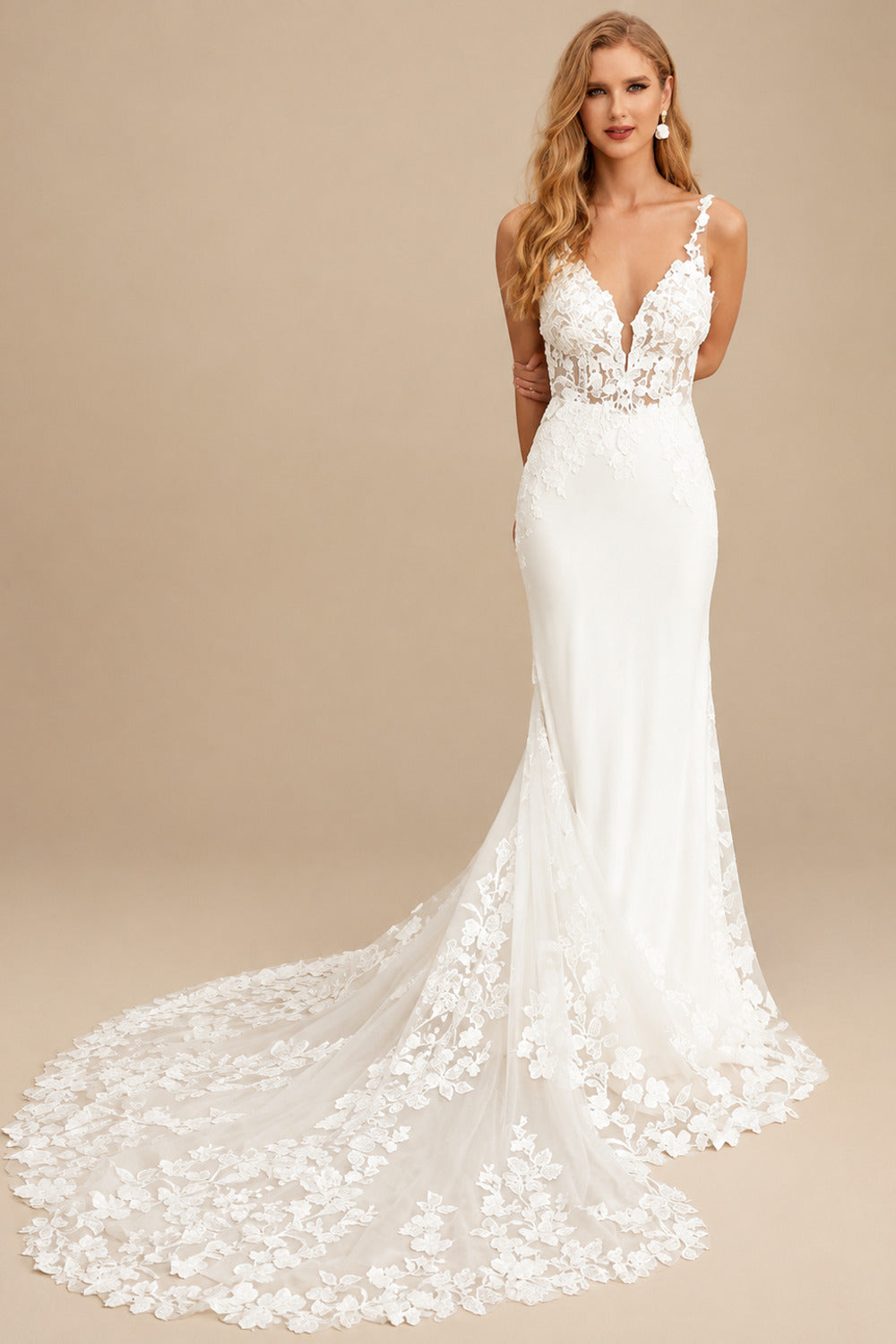 Rutipo Ivory Sheath/Column V-Neck Sleeveless Court Train Lace Wedding Dresses