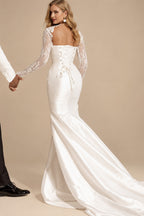 Rutipo Ivory Trumpet/Mermaid Square Neckline Satin Wedding Dresses With Lace
