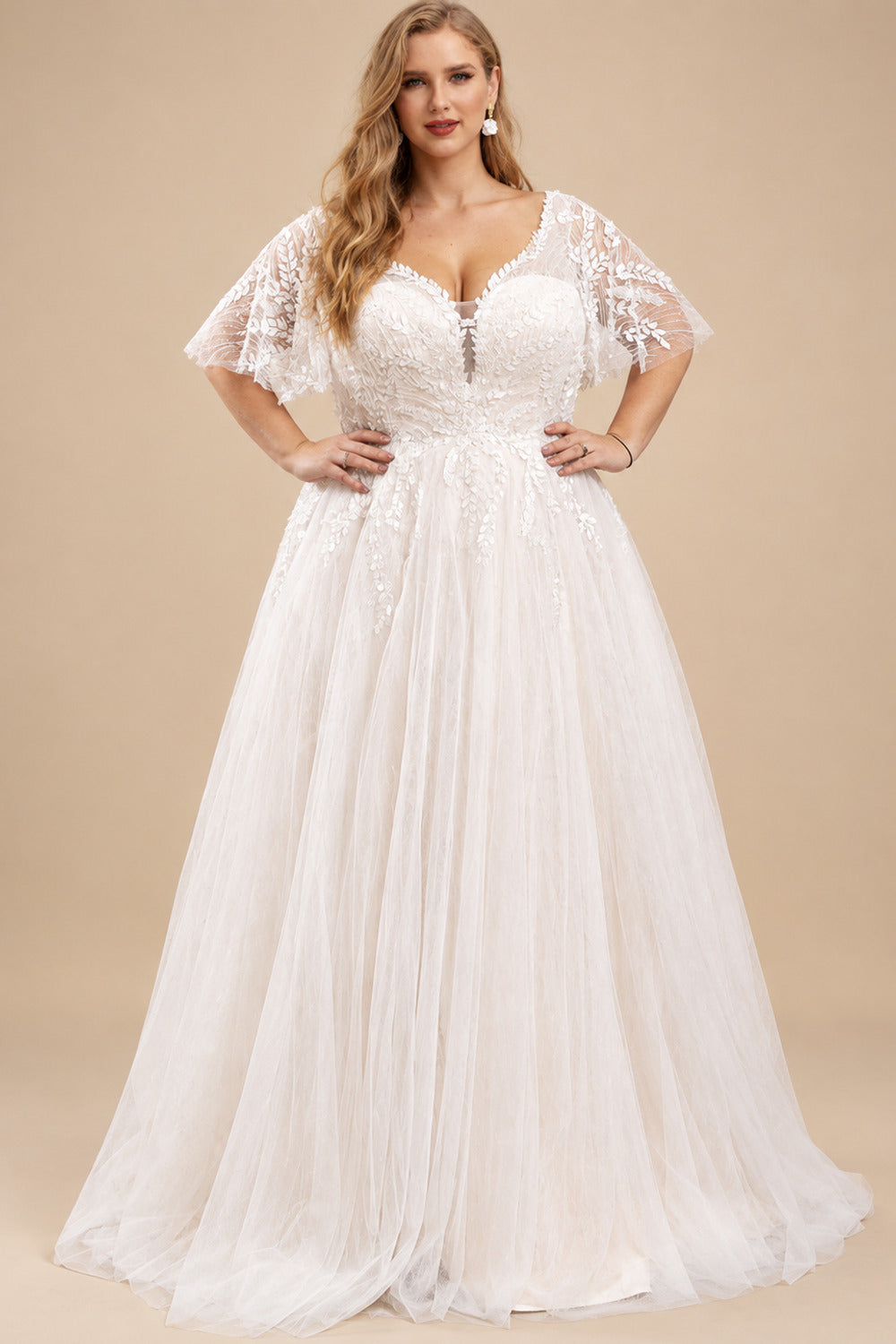 Rutipo As Picture Plus Size A-Line V-Neck 1/2 Sleeves Tulle Wedding Dresses With Appliques Lace