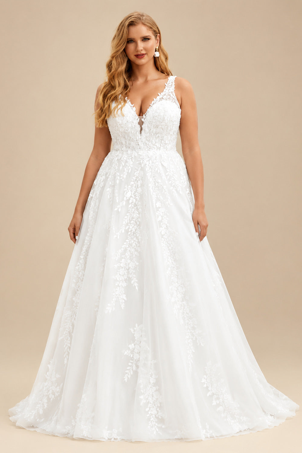 Rutipo Ivory Plus Size A-Line V-Neck Sweep Train Tulle Wedding Dresses With Lace