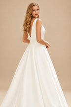Rutipo Ivory Plus Size A-Line V-Neck Sleeveless Sweep Train Satin Wedding Dresses With Pockets