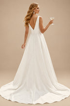 Rutipo Ivory Plus Size A-Line V-Neck Sleeveless Court Train Satin Wedding Dresses