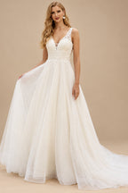 Rutipo Ivory Modest A-Line V-Neck Sleeveless Tulle Wedding Dresses With Appliques Lace