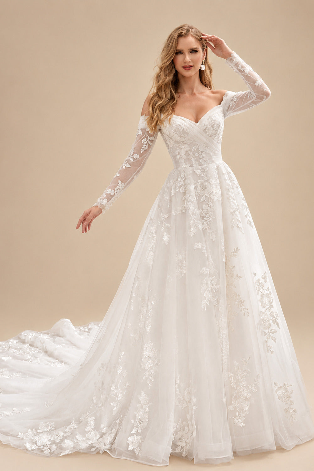 Rutipo Ivory Luxury Ball-Gown V-Neck Long Sleeves Tulle Wedding Dresses With Appliques Lace