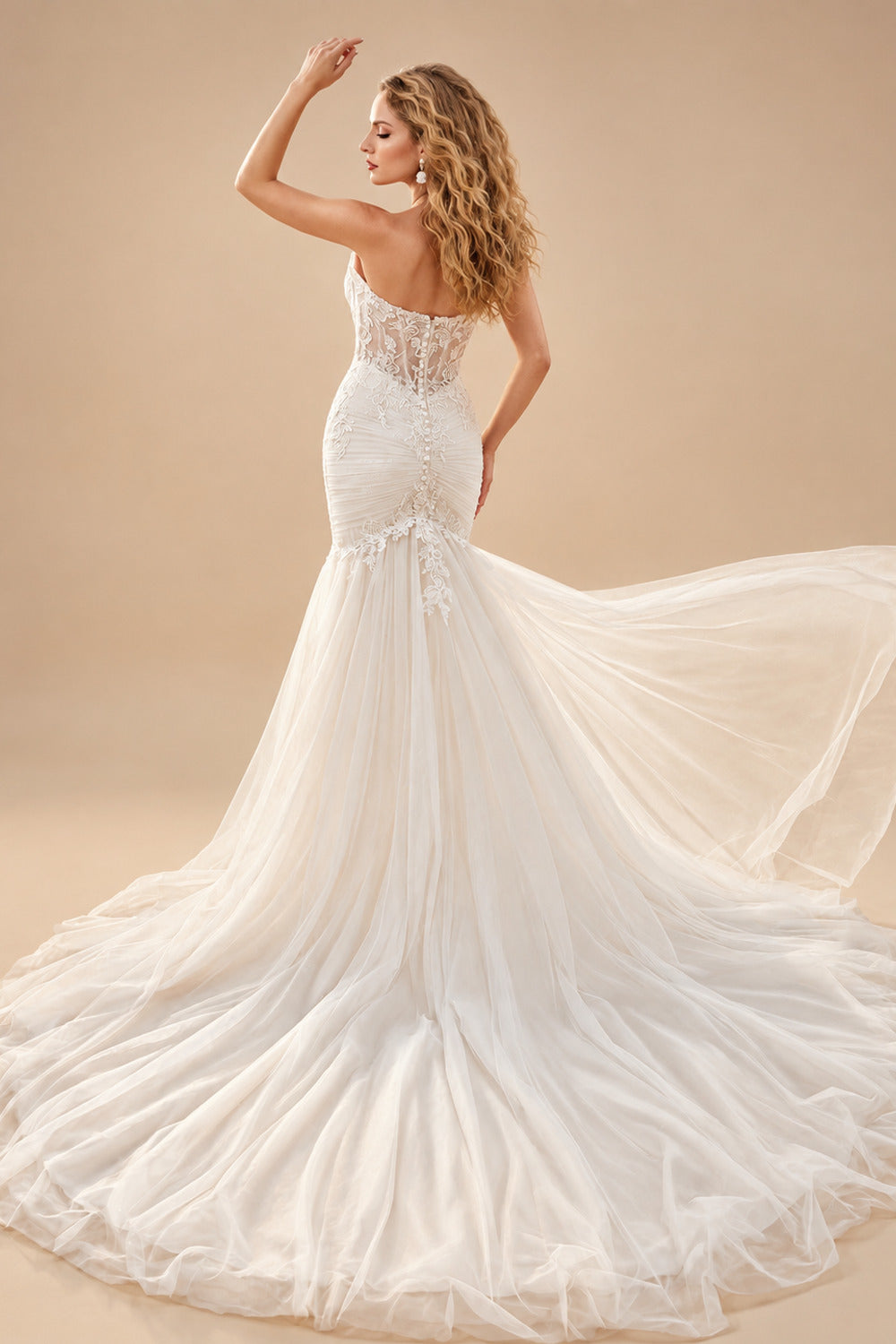 Rutipo Ivory Elegant Sweetheart Mermaid Court Train Lace/Tulle Wedding Dress