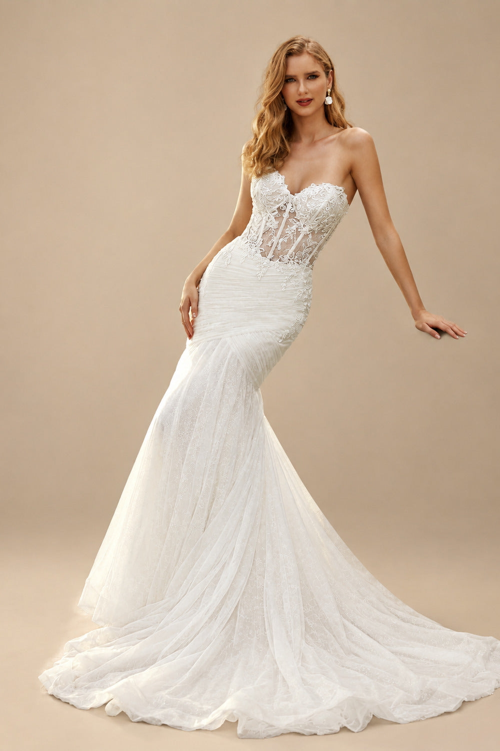 Rutipo Ivory Elegant Sweetheart Mermaid Court Train Lace/Tulle Wedding Dress