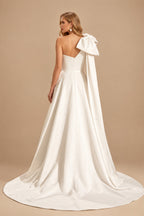 Rutipo Ivory Elegant One-Shoulder Sleeveless A-Line Court Train Italian Satin Wedding Dresses With Bow(s)
