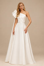 Rutipo Ivory Elegant One-Shoulder Sleeveless A-Line Court Train Italian Satin Wedding Dresses With Bow(s)