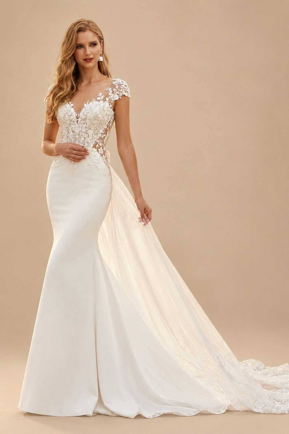 Rutipo Ivory Trumpet Mermaid Illusion Neck Sleeveless Royal Lace Tulle Elastic Satin Wedding Dresses With Flower(s)