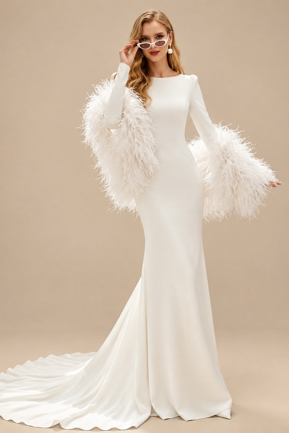 Rutipo Ivory Elegant Scoop Neck Long Sleeves Open Back Chapel Train Elastic Satin Wedding Dresses