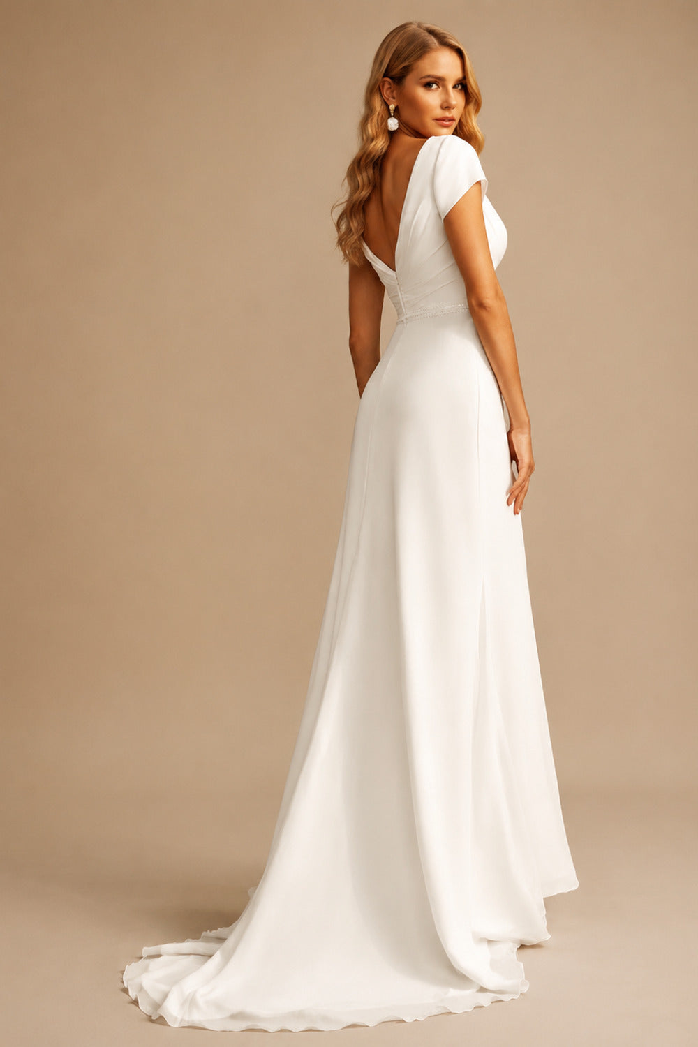 Rutipo Ivory Sheath/Column V-Neck Sleeveless Sweep Train Chiffon Wedding Dresses With High Split