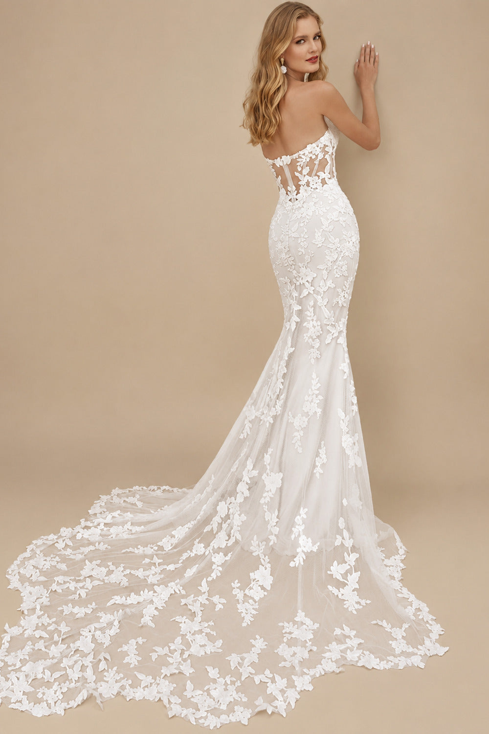 Rutipo White Trumpet Mermaid Square Neckline Sleeveless Chapel Train/Detachable Satin Elastic Satin Wedding Dresses With Lace Appliques Lace