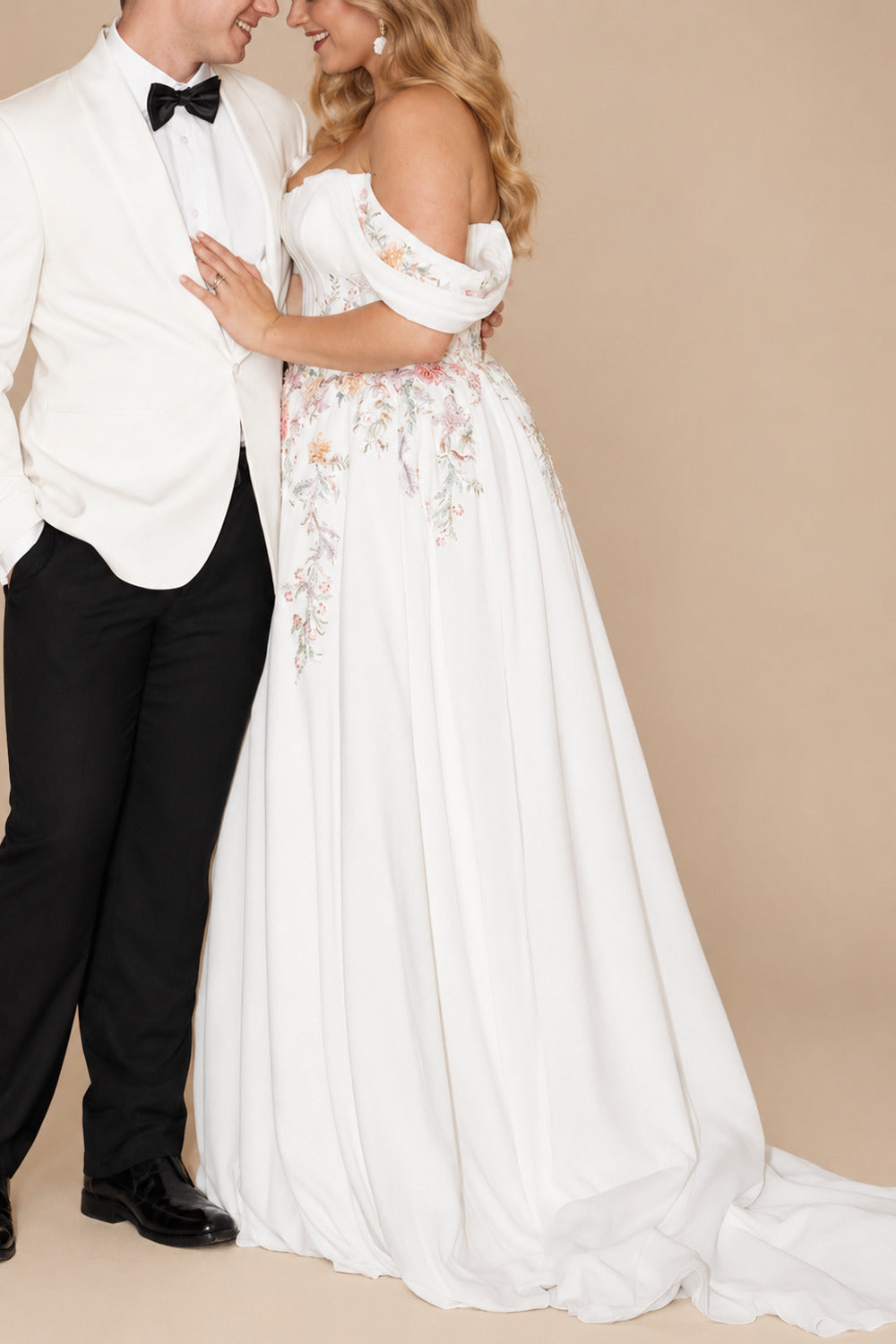 Rutipo White A-Line Off-The-Shoulder Cape Sleeves Court Train Satin/Stretch Chiffon Wedding Dresses With Split Front/Appliques Lace